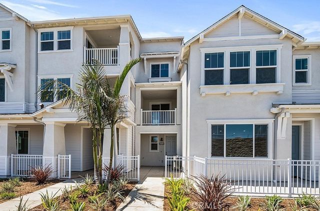 2472 Haley Point Drive # 104, Ventura