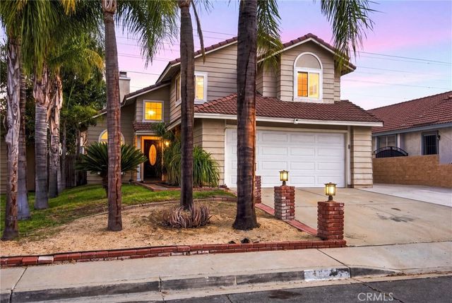14090 Chaparral, Fontana