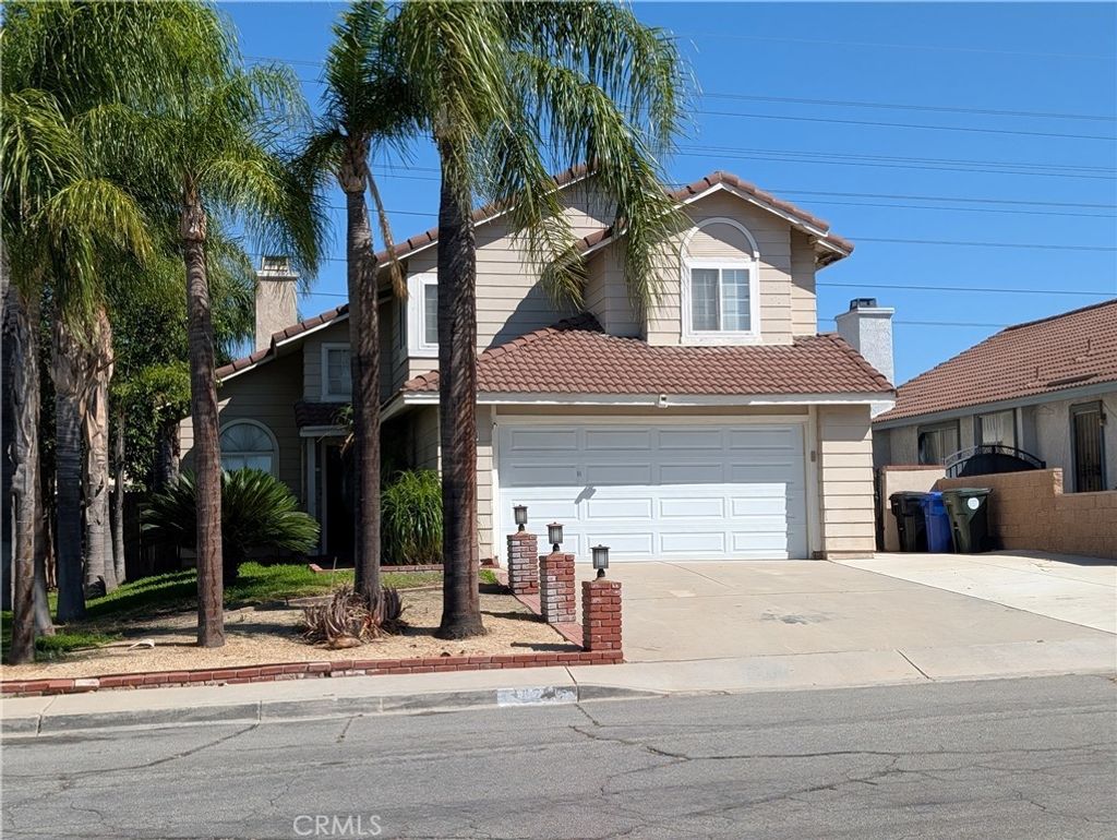 14090 Chaparral, Fontana