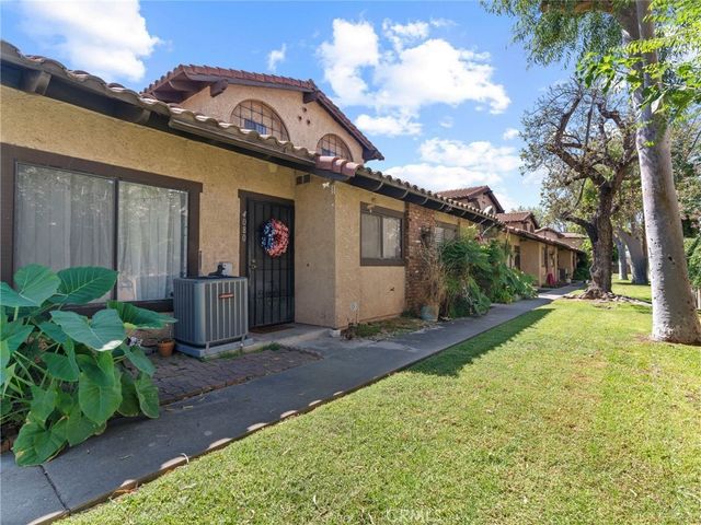 4080 Rosemead # 11, Pico Rivera