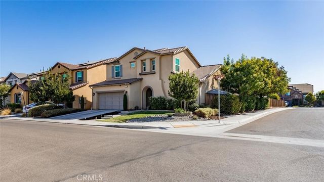 1115 Sanders Avenue, Clovis