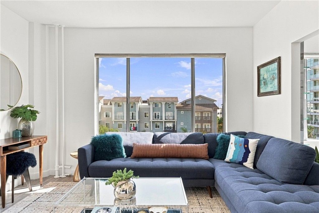 360 W Ocean Blvd # 407, Long Beach