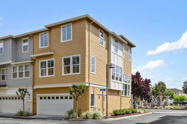 201 Keech Drive, Redwood City