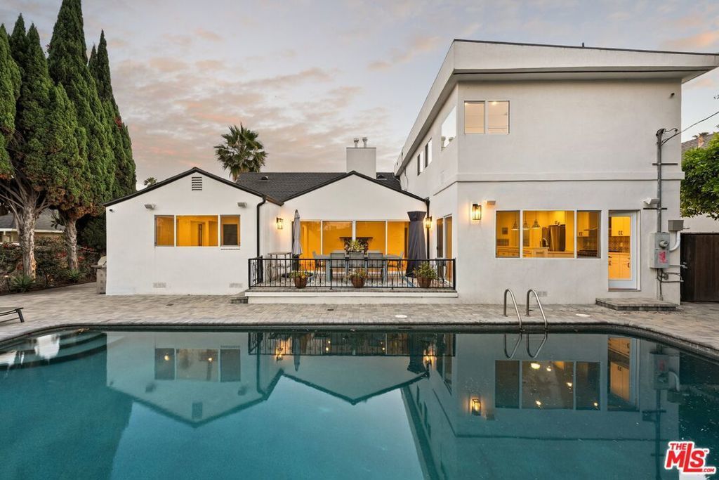 5528 Marburn Avenue, Los Angeles