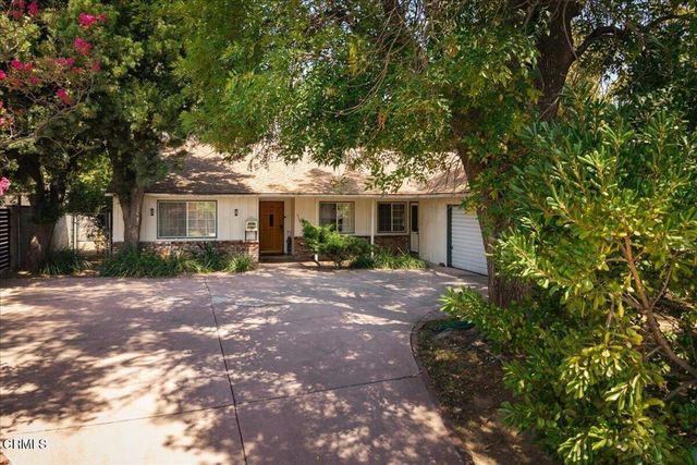 3585 Shadow Grove Road, Pasadena