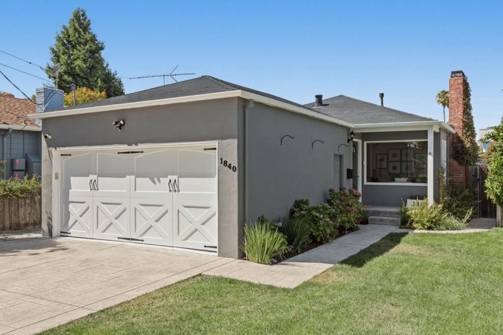 1840 Poplar Avenue, Redwood City