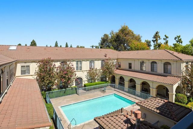 952 S 11th Street # 332, San Jose