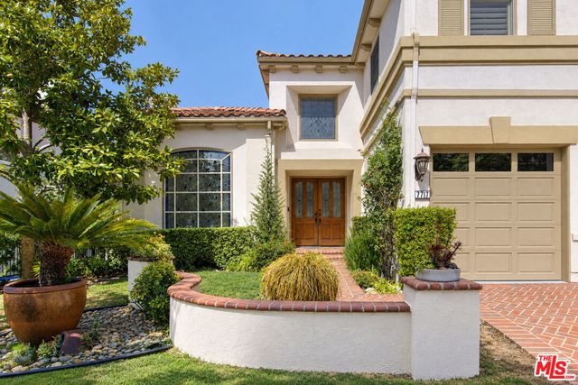 7717 Graystone Drive, Los Angeles