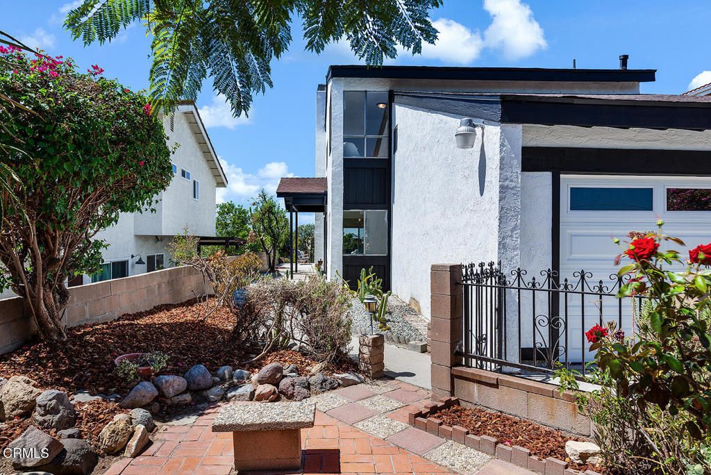 1157 Toledo Street, Los Angeles