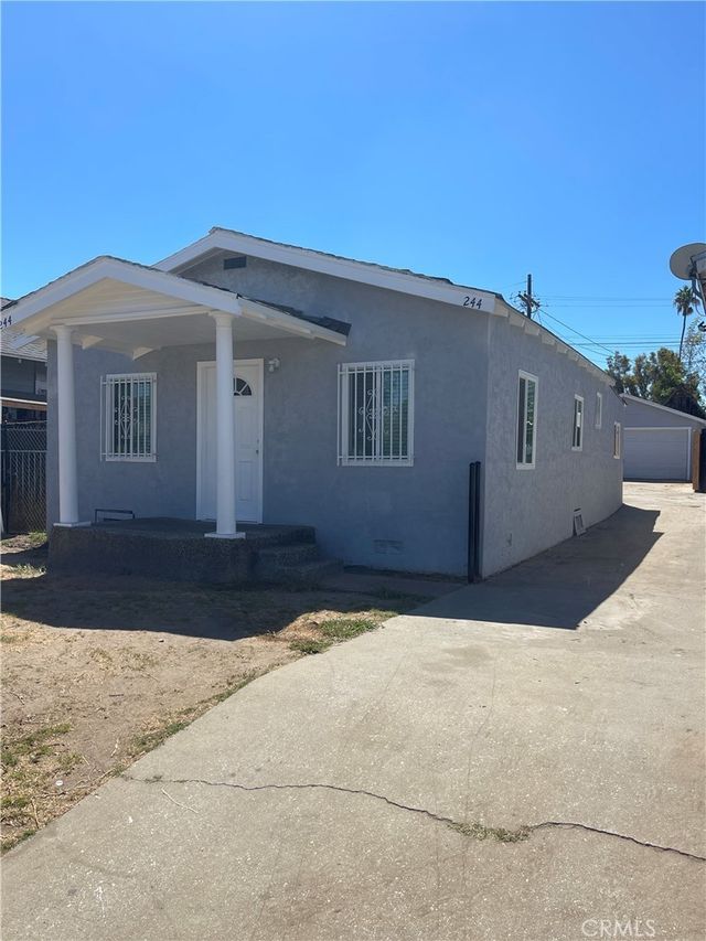 244 E 111th Street, Los Angeles
