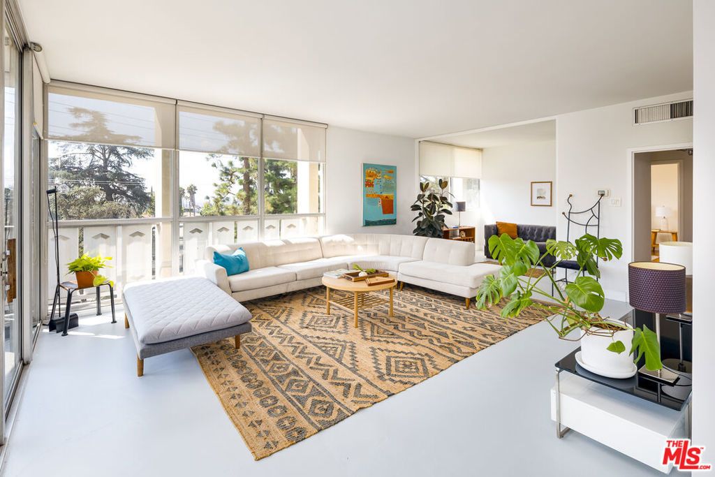 4411 Los Feliz Boulevard # 307, Los Angeles