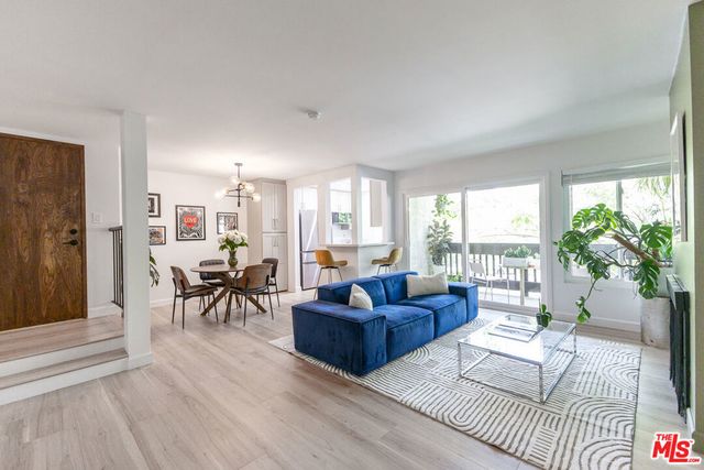 1208 Summertime Lane, Culver City