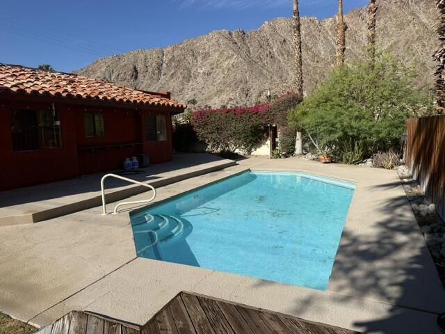 52210 Avenida Juarez, La Quinta
