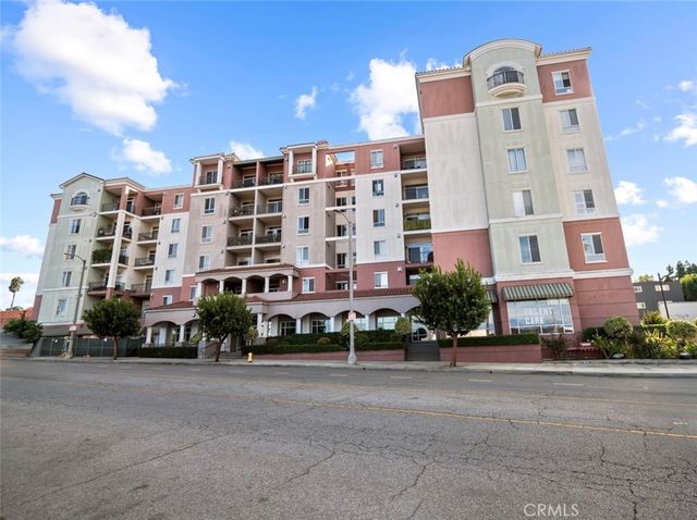 3750 Santa Rosalia # 303, Los Angeles