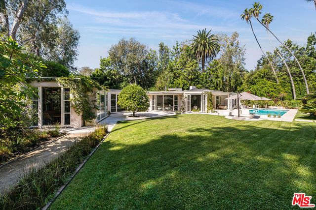 101 Bel Air Road, Los Angeles
