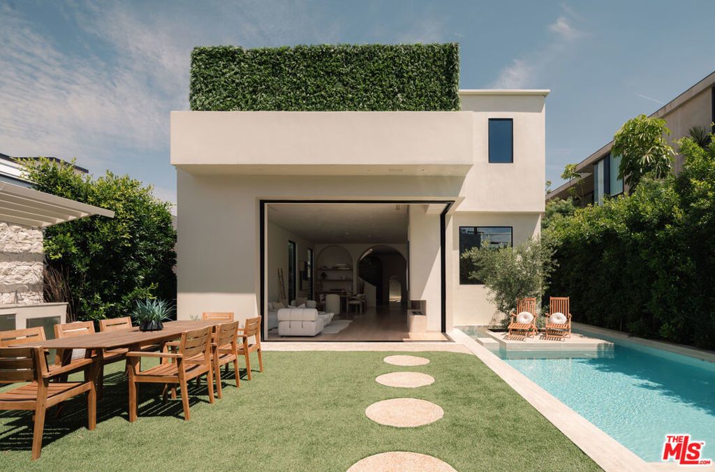 515 N Martel Avenue, Los Angeles