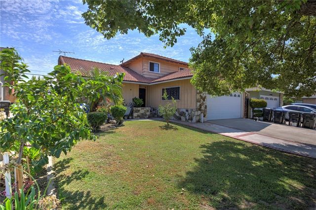 15422 Benfield, Norwalk