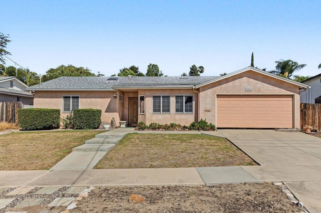 9214 Dalehurst Road, Santee