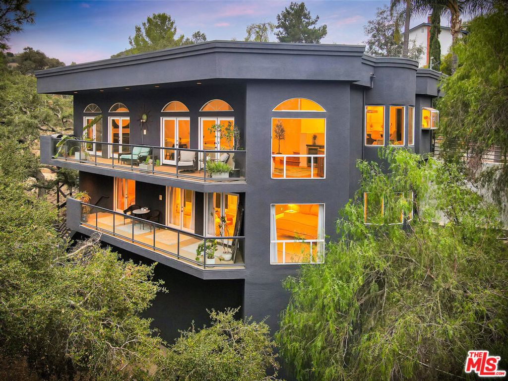 4102 Cachalote Street, Los Angeles