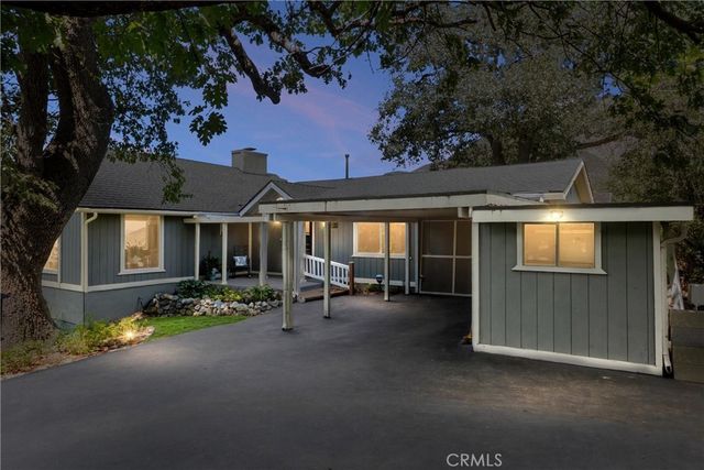 38998 Harris Road, Oak Glen