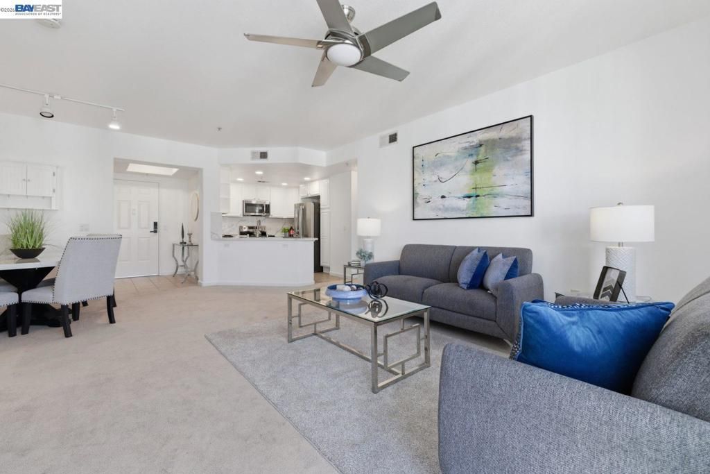 800 S Abel Street # 519, Milpitas
