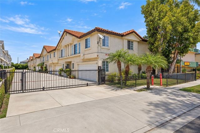 9333 Elm Vista Drive # 4, Downey