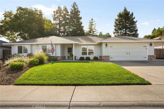 225 Silver Lake Drive, Chico