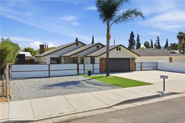 41870 B Street, Murrieta