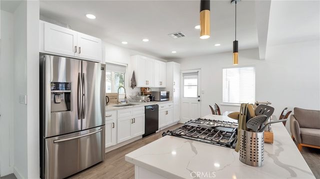 637 S Minnesota, Glendora