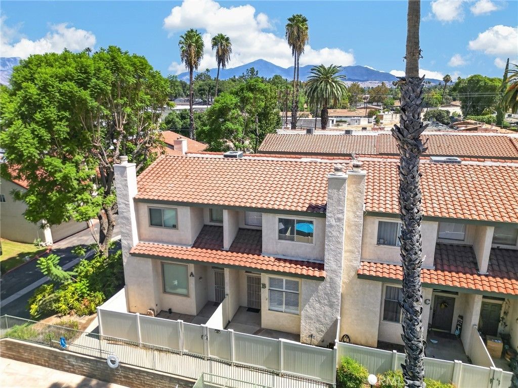 91 Tennessee Street # B, Redlands