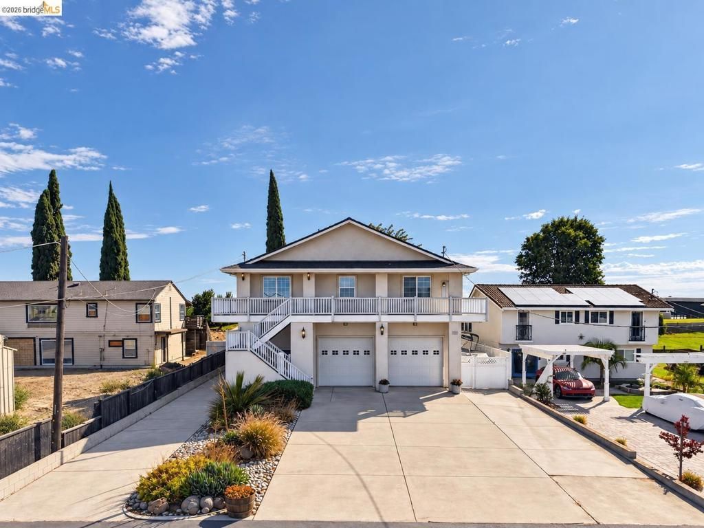 5600 Sandmound Blvd, Oakley