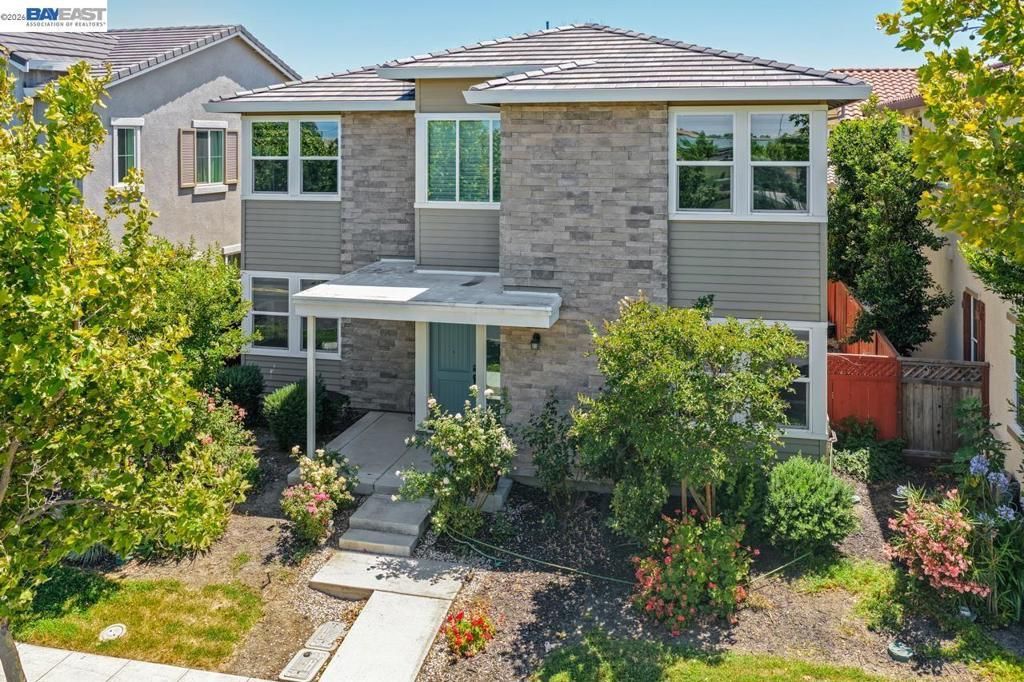 232 E Ramsey Dr, Mountain House