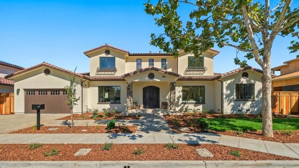 3373 Beaumont Square, Mountain View