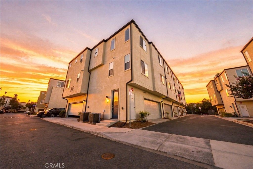 5406 Beach Bluff # 213, San Diego
