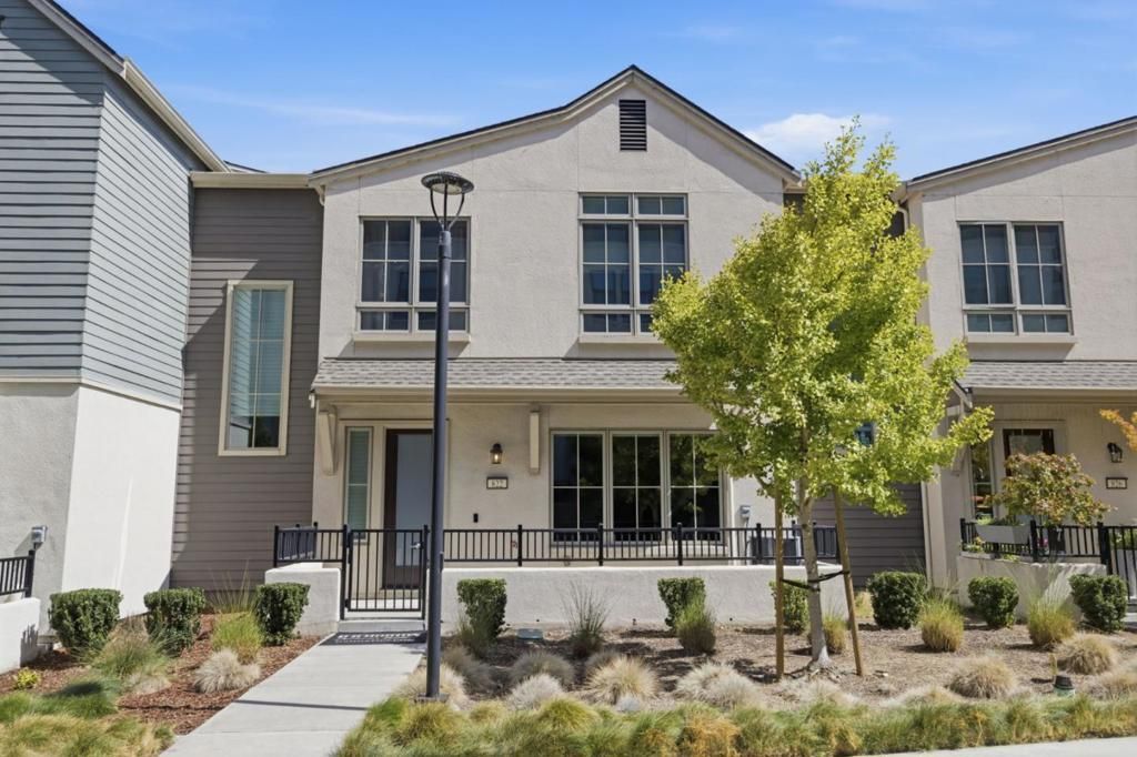 822 Anson Lane, Burlingame
