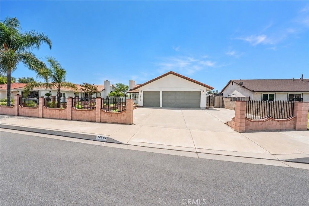 14815 Hibiscus, Fontana
