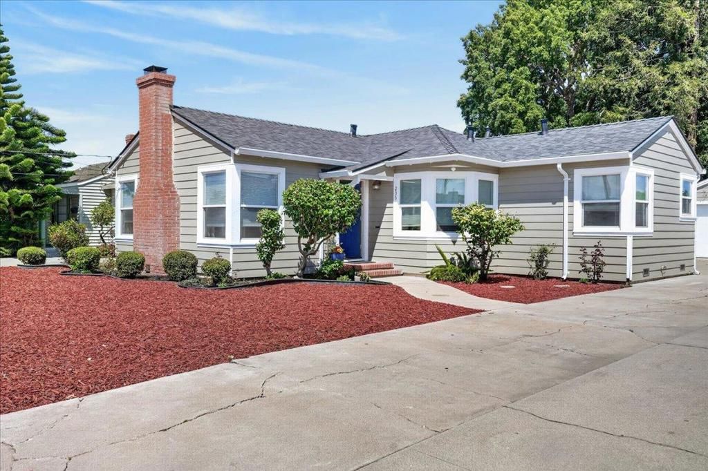 235 E Romie Lane, Salinas