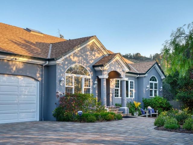 23715 Determine Lane, Monterey
