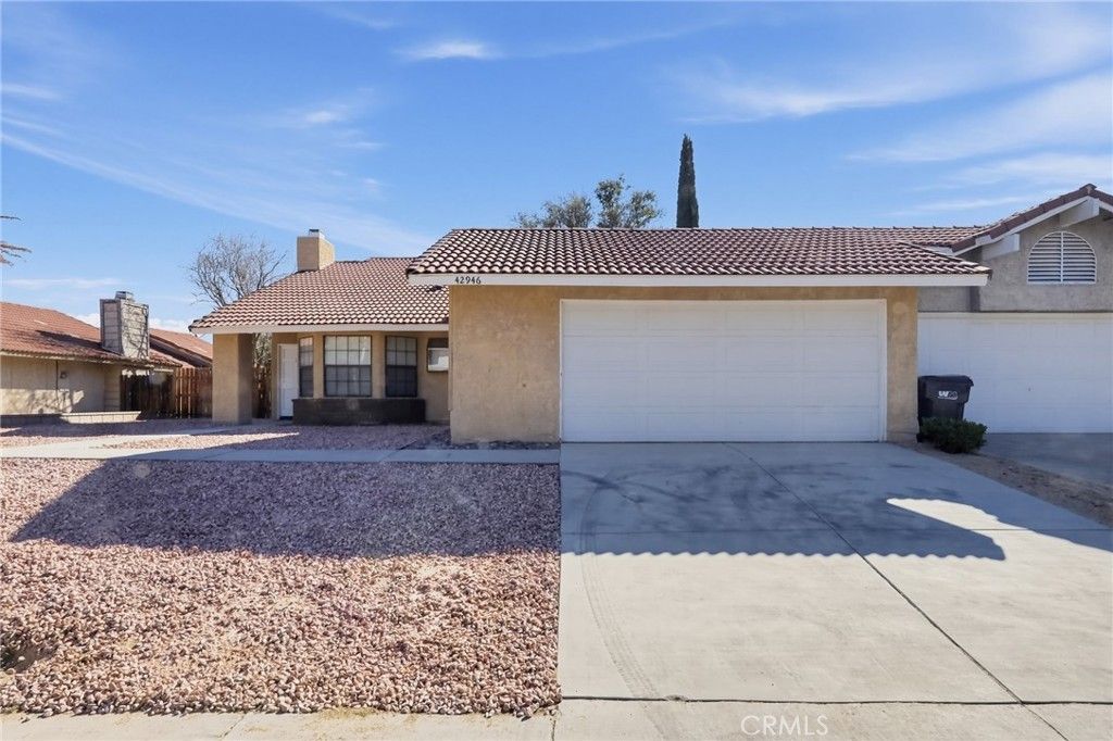 42946 39th Street W, Lancaster