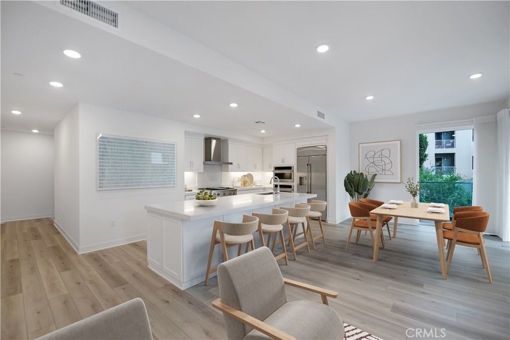 1210 Rivington, Irvine