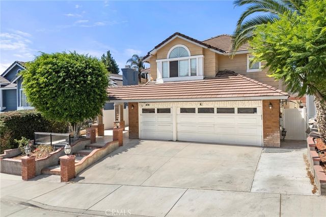 474 Bristol, Corona