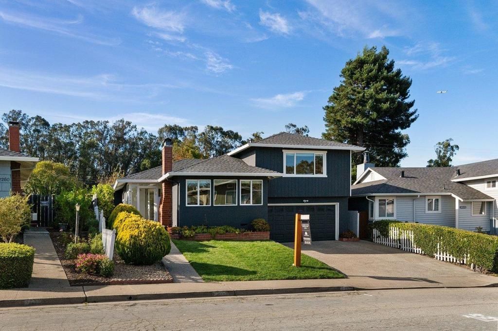 2240 Whitecliff Way, San Bruno