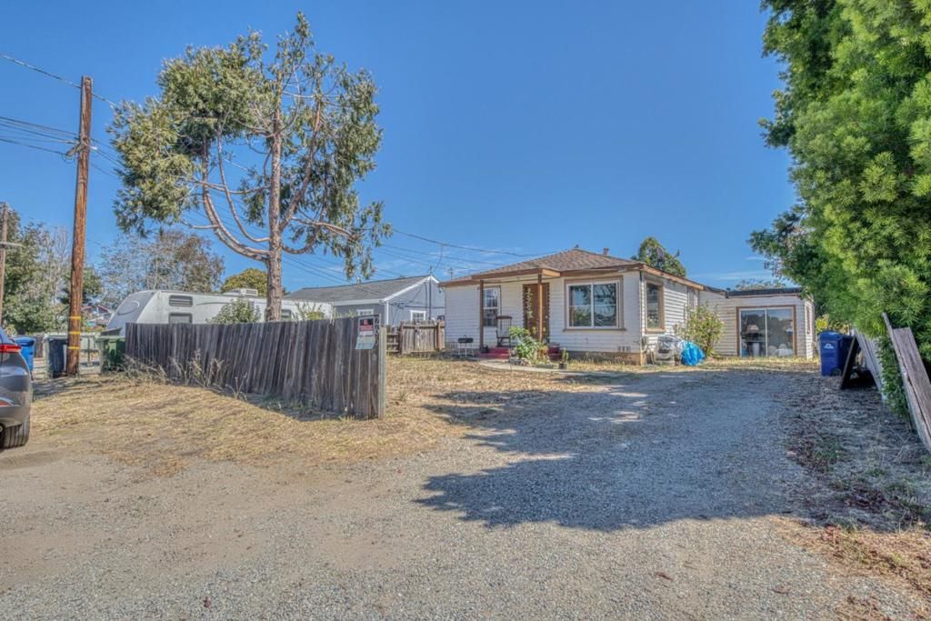 266 Manfre Road, Watsonville