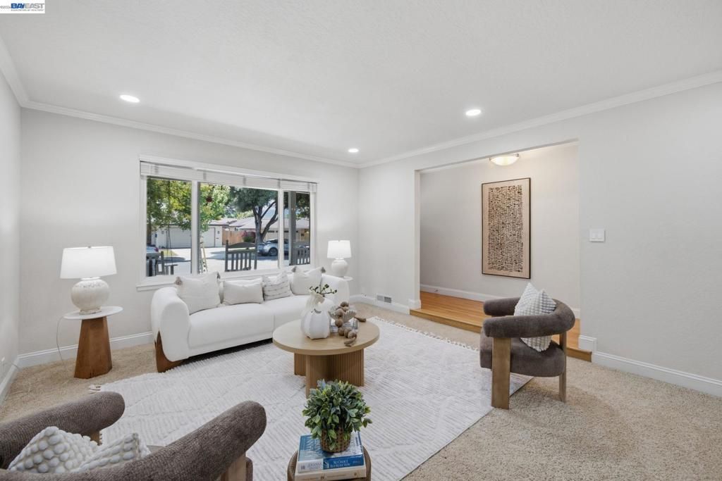 2452 Crestline, Pleasanton