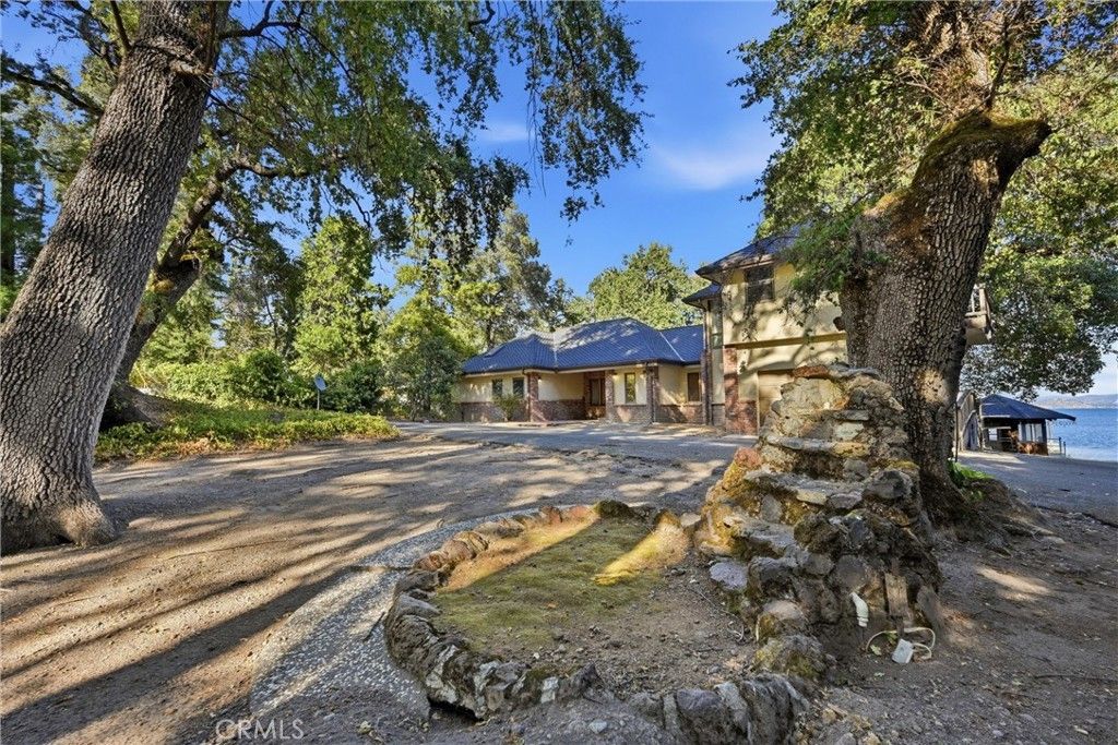 8968 Soda Bay, Kelseyville