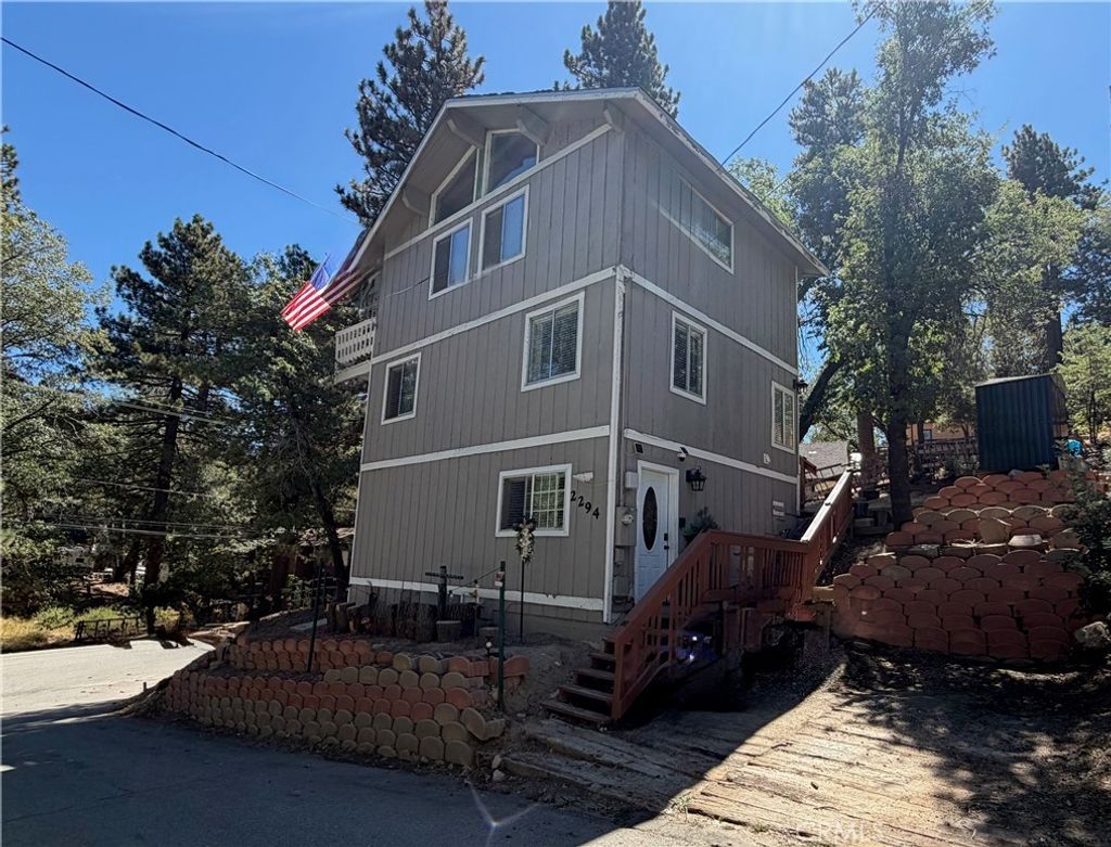 2294 Deep Creek, Arrowbear