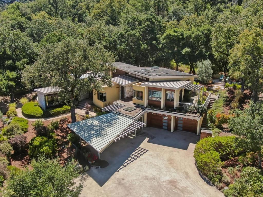 2 Buck Meadow Drive, Portola Valley