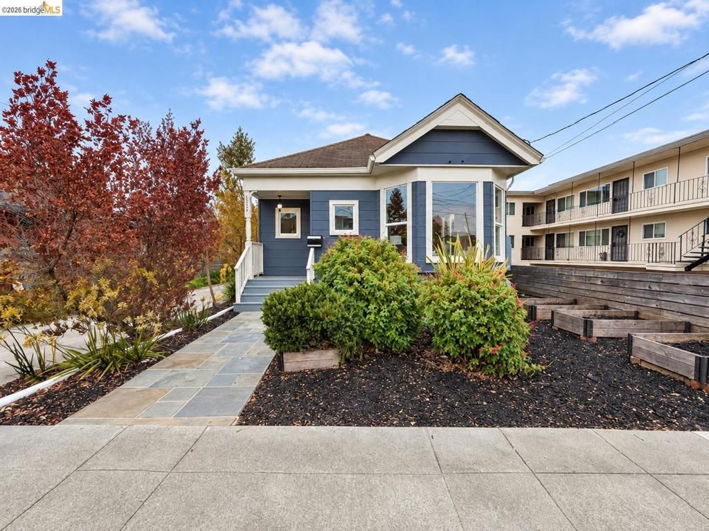 1324 Burnett, Berkeley