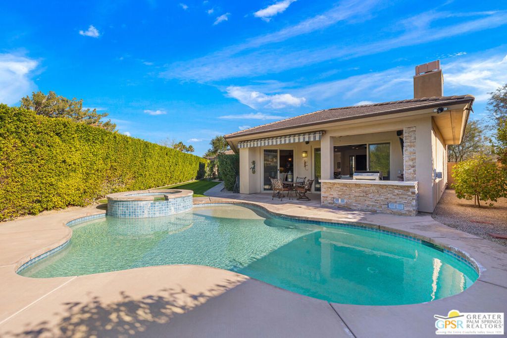 1586 Sienna Court, Palm Springs