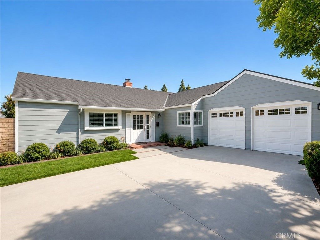 1429 E Fairway, Orange